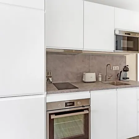 K150 Cabopino Apartment Marbella